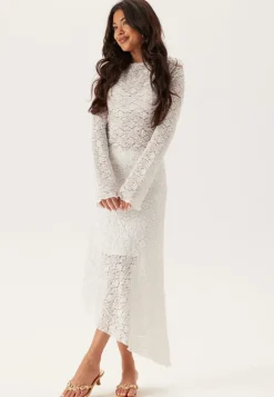 BUBBLEROOM Asymmetric Lace Skirt