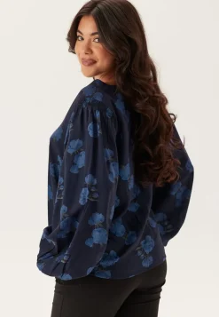 Happy Holly Balloon Sleeve Blouse