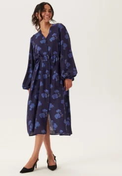 Happy Holly Balloon Sleeve Dress