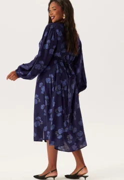 Happy Holly Balloon Sleeve Dress