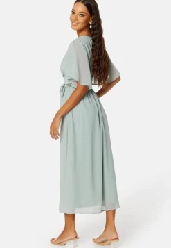 Bubbleroom Occasion Butterfly Sleeve Midi Dress