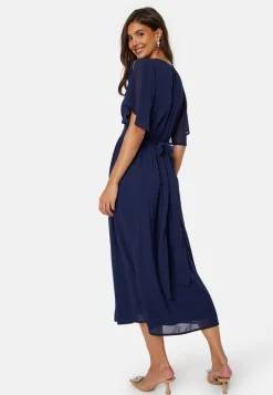 Bubbleroom Occasion Butterfly Sleeve Midi Dress