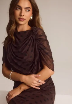 Bubbleroom Occasion Cape Mesh Ankle Dress