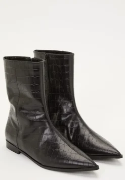 MAKE WAY Croco Leather Ankle Boot