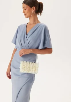 BUBBLEROOM 3D Floral Clutch