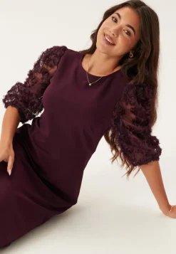 Happy Holly 3D Floral Sleeve Midi Dress