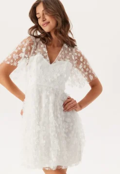 Bubbleroom Occasion 3D Floral V-neck Dress