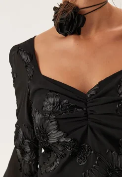 BUBBLEROOM 3D Flower Long Sleeve Blouse