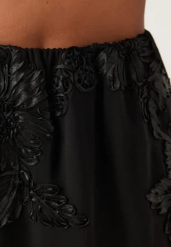 BUBBLEROOM 3D Flower Maxi Skirt