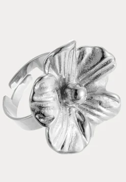 BY JOLIMA Daisy Ring