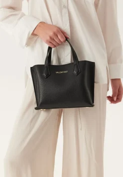 Valentino Fall Re Shopping