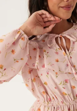 BUBBLEROOM Flounce Blouse