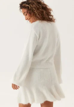 BUBBLEROOM Fluffy Knitted Sweater