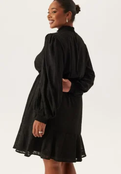 Happy Holly Jacquard Flounce Dress