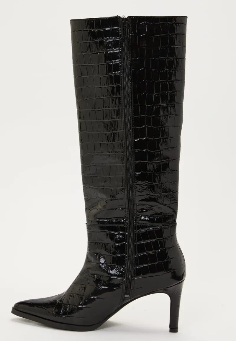 MAKE WAY Knee High Leather Boot