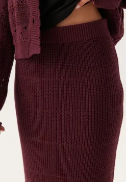 Happy Holly Knit Skirt