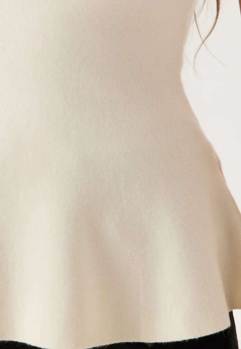 BUBBLEROOM Knitted Peplum Top