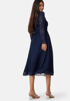 Bubbleroom Occasion Lace Long Sleeve Midi Dress
