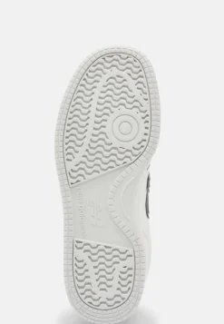 New Balance 480L3W Sneaker