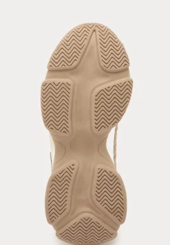 Steve Madden Mac-E Sneaker