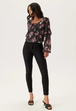 Happy Holly Mesh Frill Top