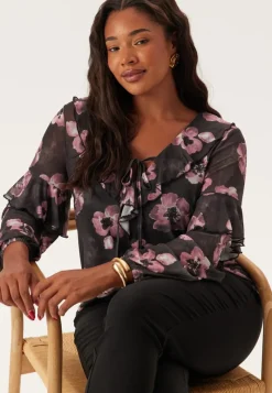 Happy Holly Mesh Frill Top