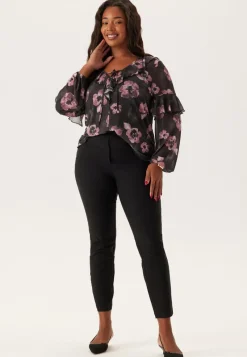 Happy Holly Mesh Frill Top