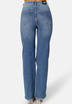 Dr. Denim Moxy Straight