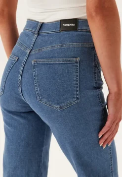 Dr. Denim Moxy Straight Curve