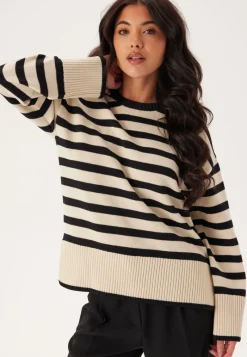 Pieces Pcava Ls O-neck Slit Knit