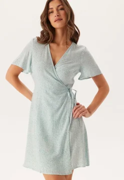 Pieces Pctala New Ss Wrap Dress