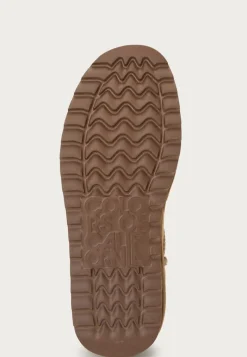 Colors of California Platform Winter Boot In Suede