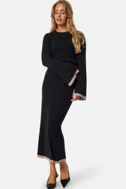 BUBBLEROOM Round Neck Rib Knitted Maxi Dress