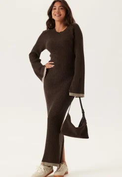 BUBBLEROOM Round Neck Rib Knitted Maxi Dress