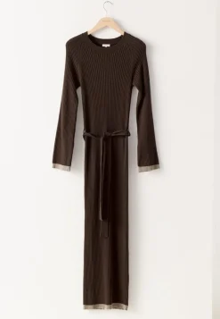 BUBBLEROOM Round Neck Rib Knitted Maxi Dress