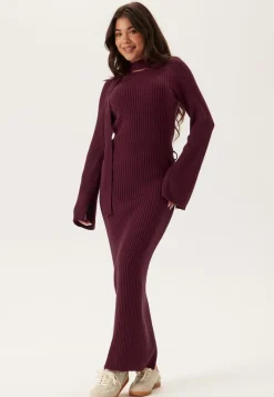 BUBBLEROOM Round Neck Rib Knitted Maxi Dress