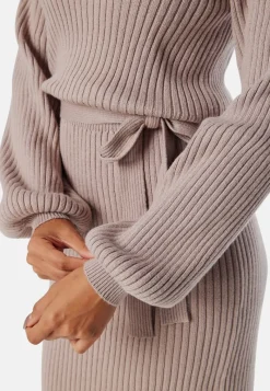 BUBBLEROOM Round Neck Rib Knitted Midi Dress