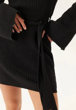 BUBBLEROOM Round Neck Rib Knitted Short Dress