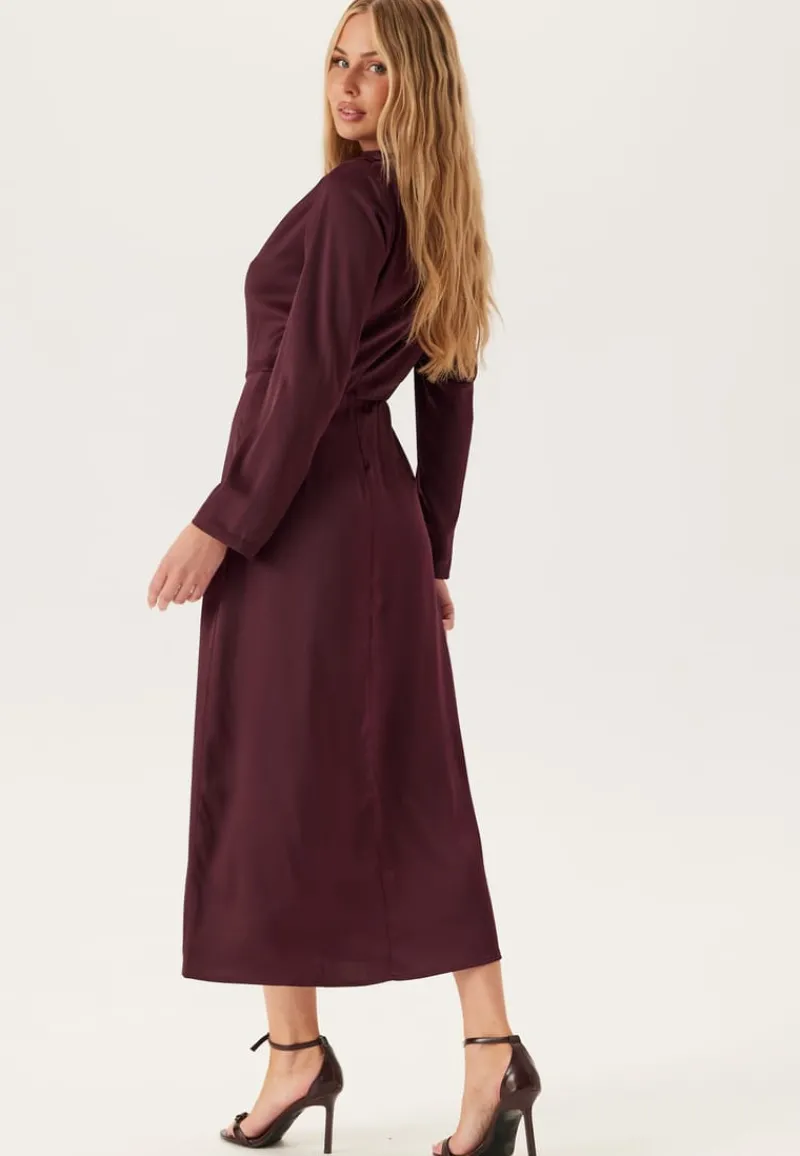 Bubbleroom Occasion Satin High Collar Midi Dress