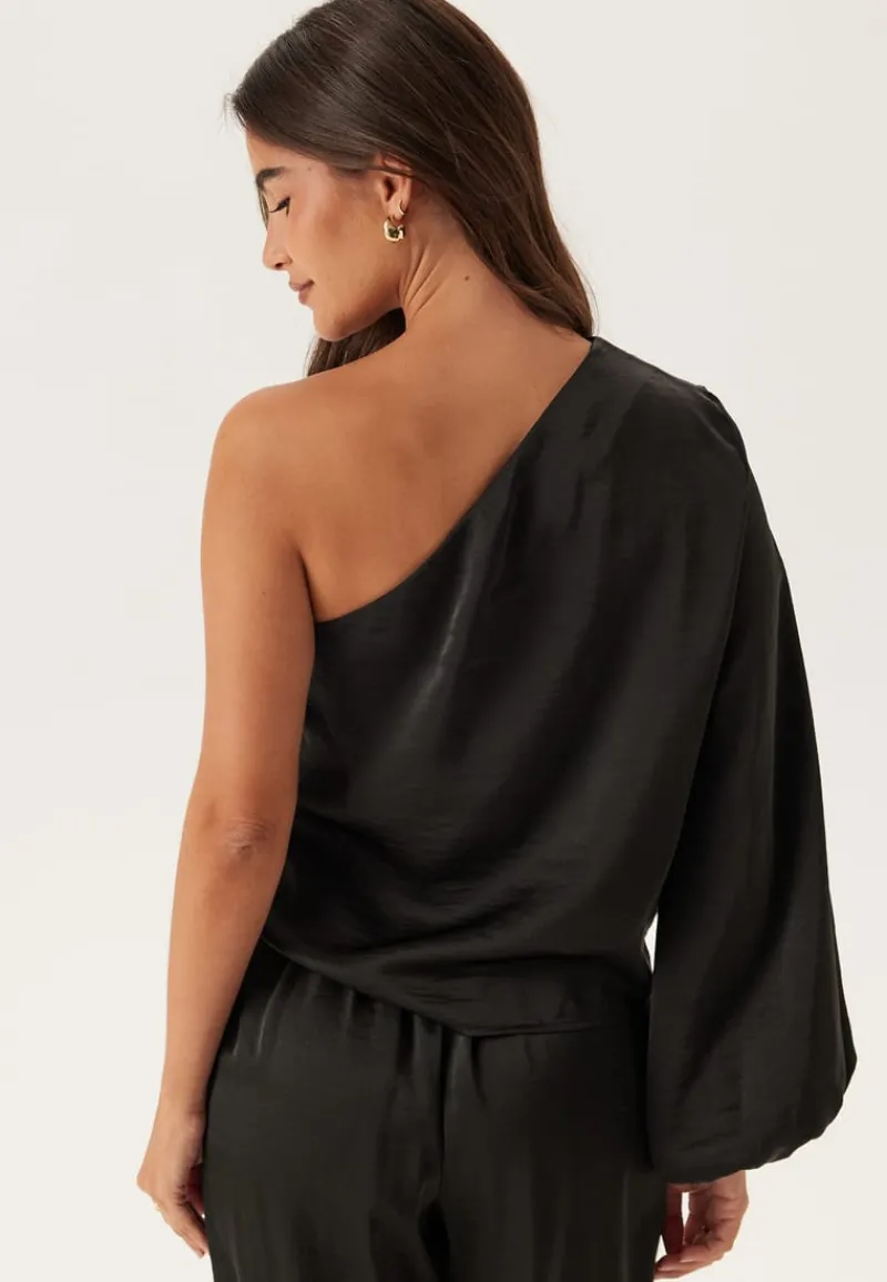 BUBBLEROOM Satin One Shoulder Blouse