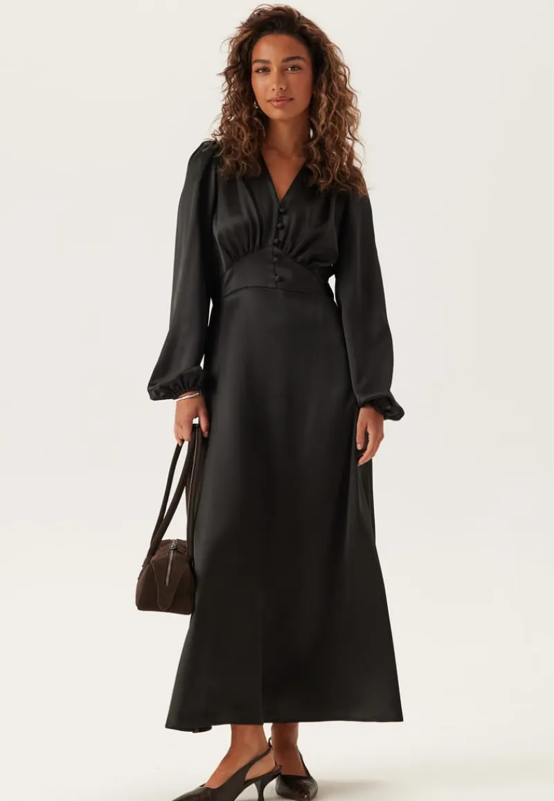 BUBBLEROOM Satin V-neck Maxi Dress