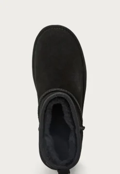 Colors of California Short Winter Boot In Suede