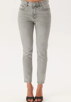 BUBBLEROOM Slim Ankle Jeans