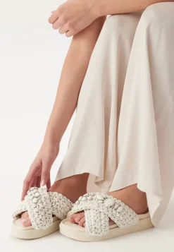 INUIKII Slipper Woven Stones