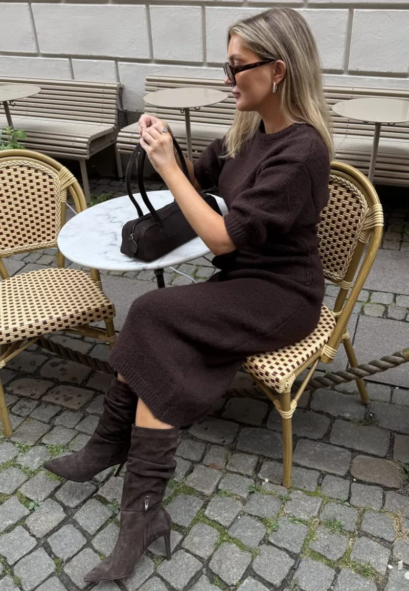 MAKE WAY Slouchy Suede Boot