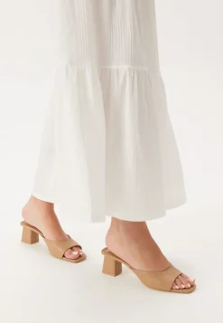 BUBBLEROOM Smock Maxi Dress