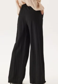 Happy Holly Soft Wide Leg Pants