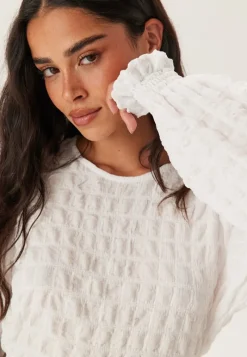 BUBBLEROOM Structure Puff Sleeve Top