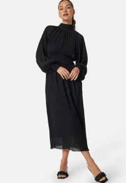 Bubbleroom Occasion Structured Bow Midi Dress