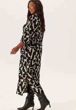 Happy Holly Structured Puff Sleeve Midi Dress